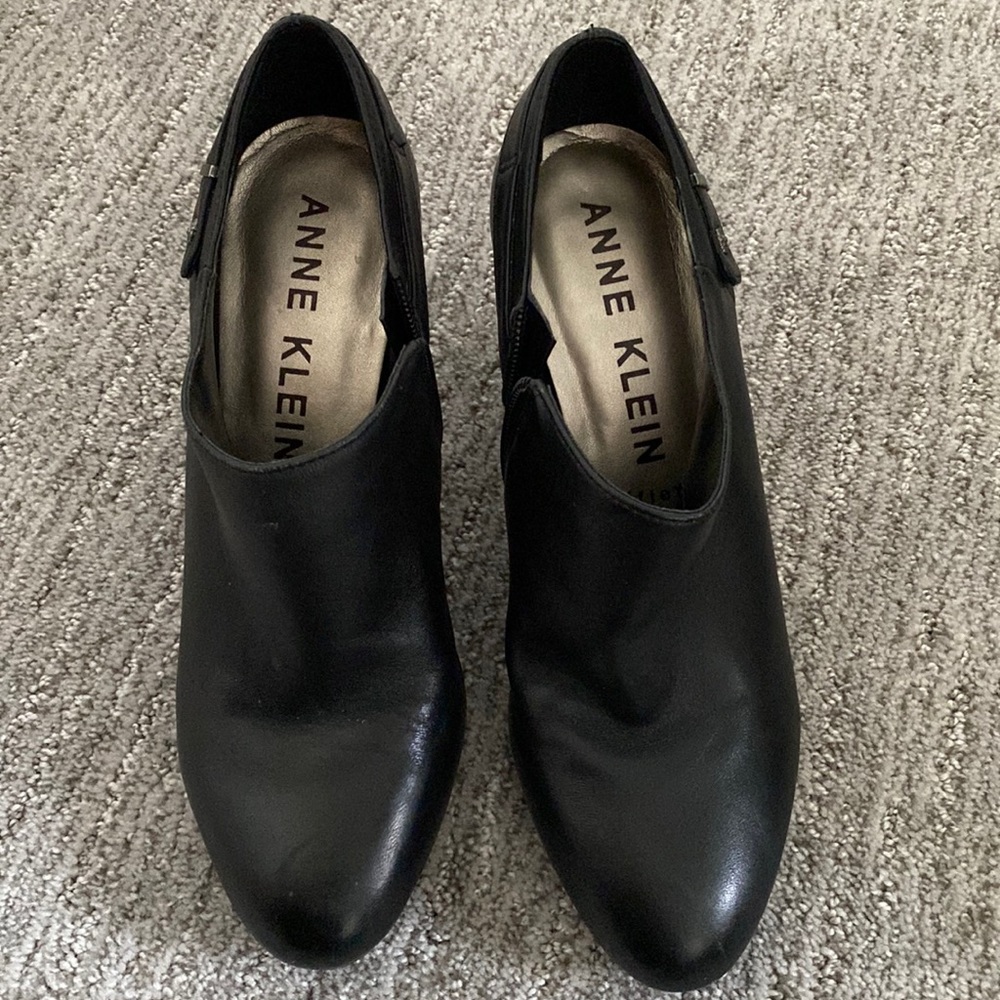 Great condition boots. Worn only a few times